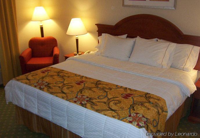 Fairfield Inn & Suites Detroit Farmington Hills Ngoại thất bức ảnh