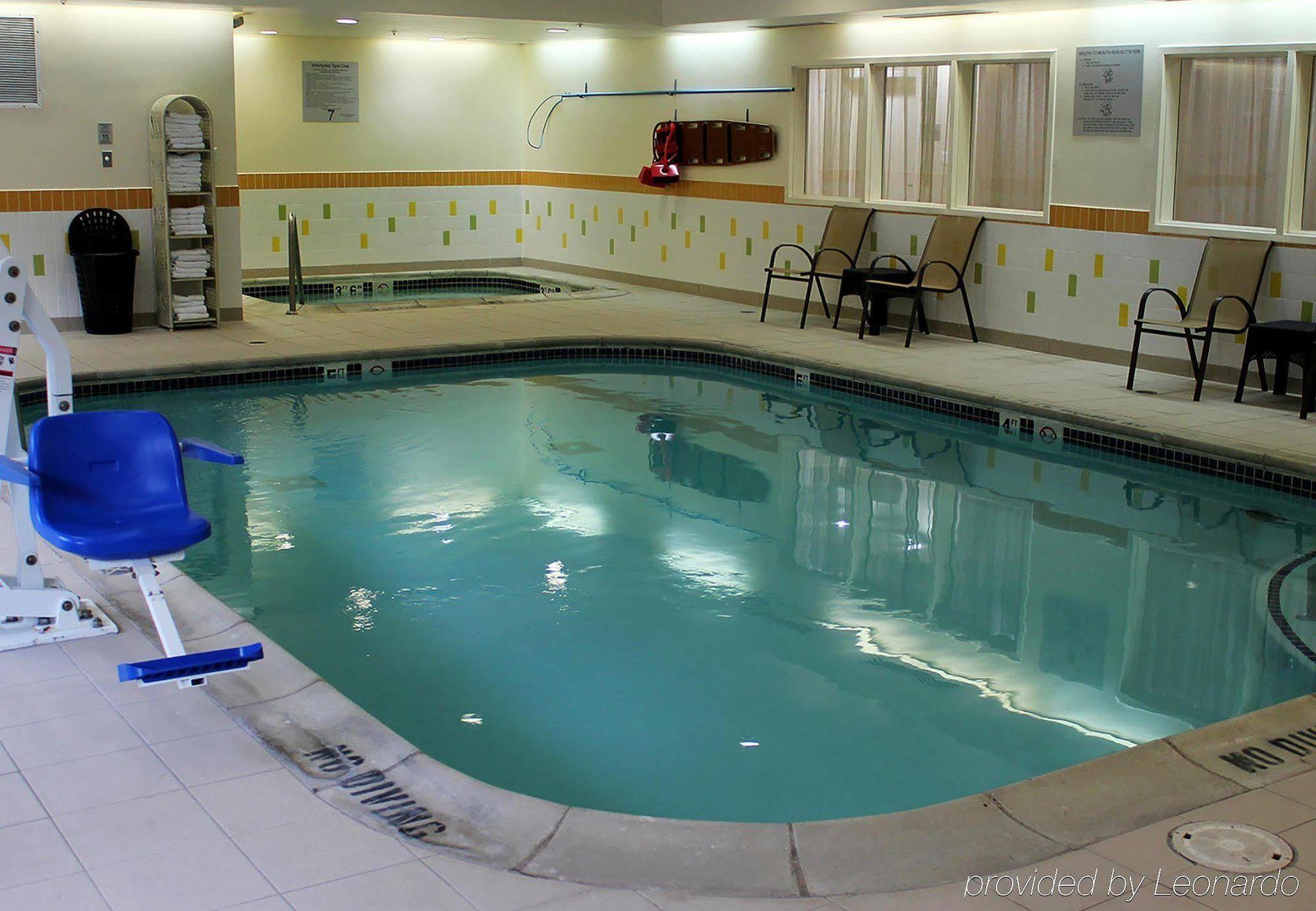 Fairfield Inn & Suites Detroit Farmington Hills Ngoại thất bức ảnh