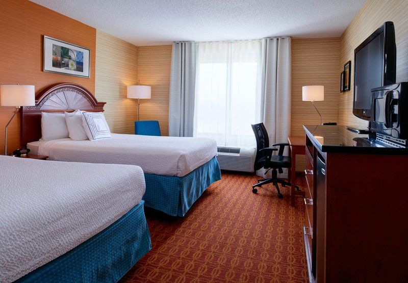 Fairfield Inn & Suites Detroit Farmington Hills Ngoại thất bức ảnh